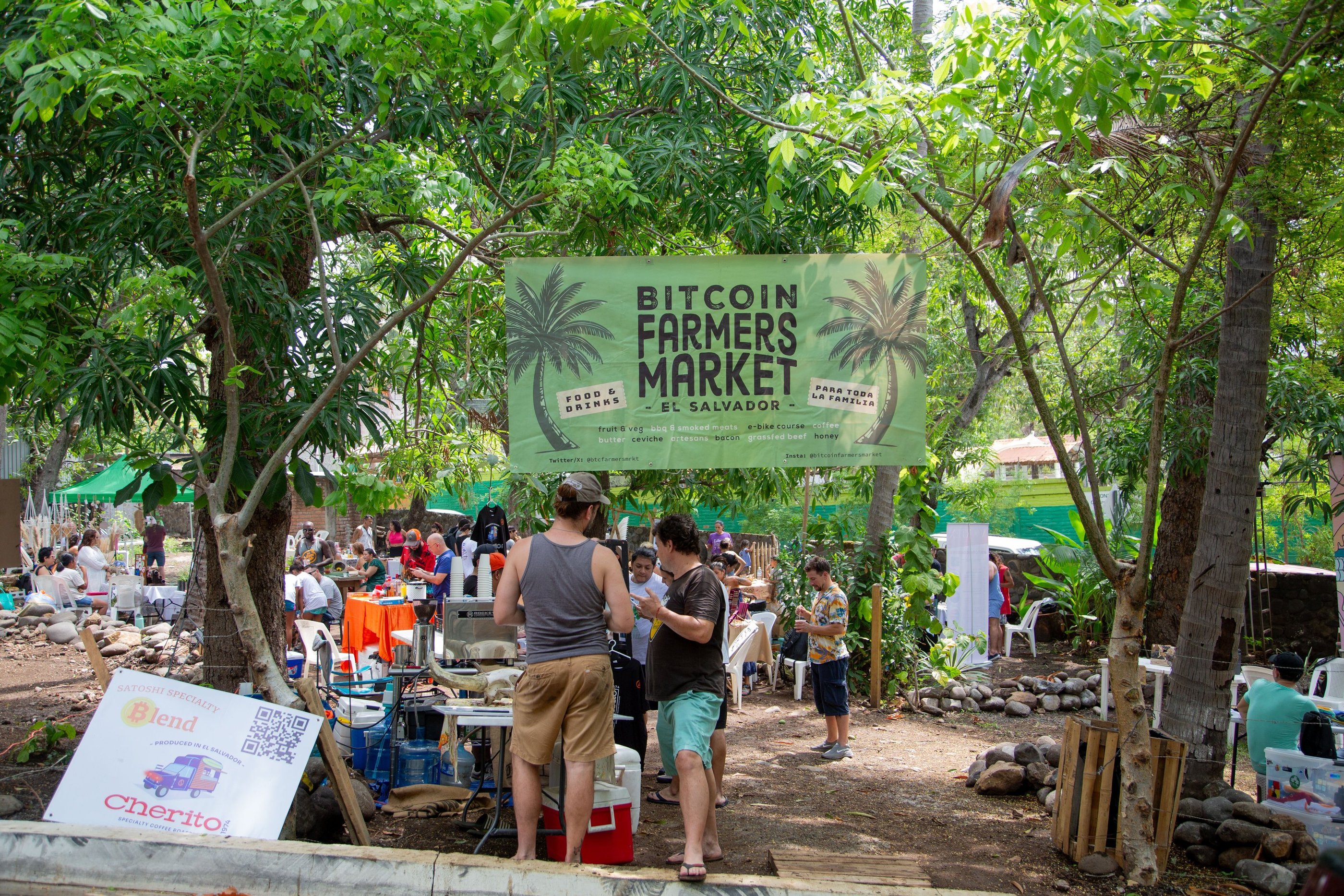 bitcoin farmers market at el zonte beach