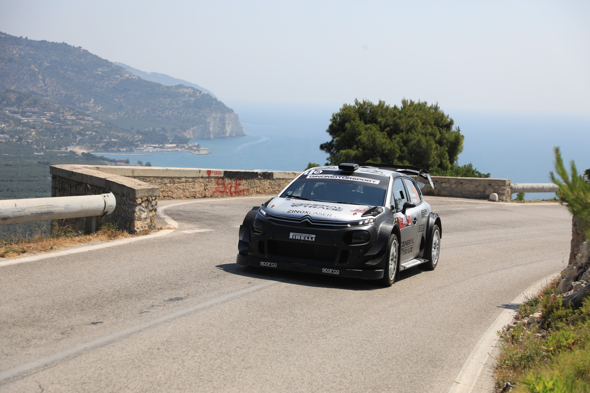 PARTITO IL 4° RALLY COSTA DEL GARGANO, IL PRIMO LEADER E’ ZAMBON