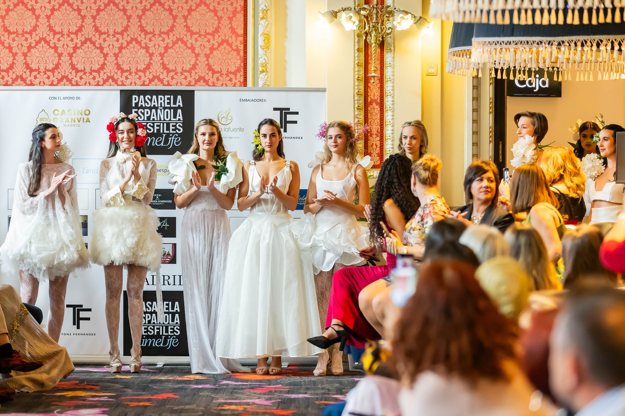Pasarela Española - desfile de >María Lafuente colección Shakti