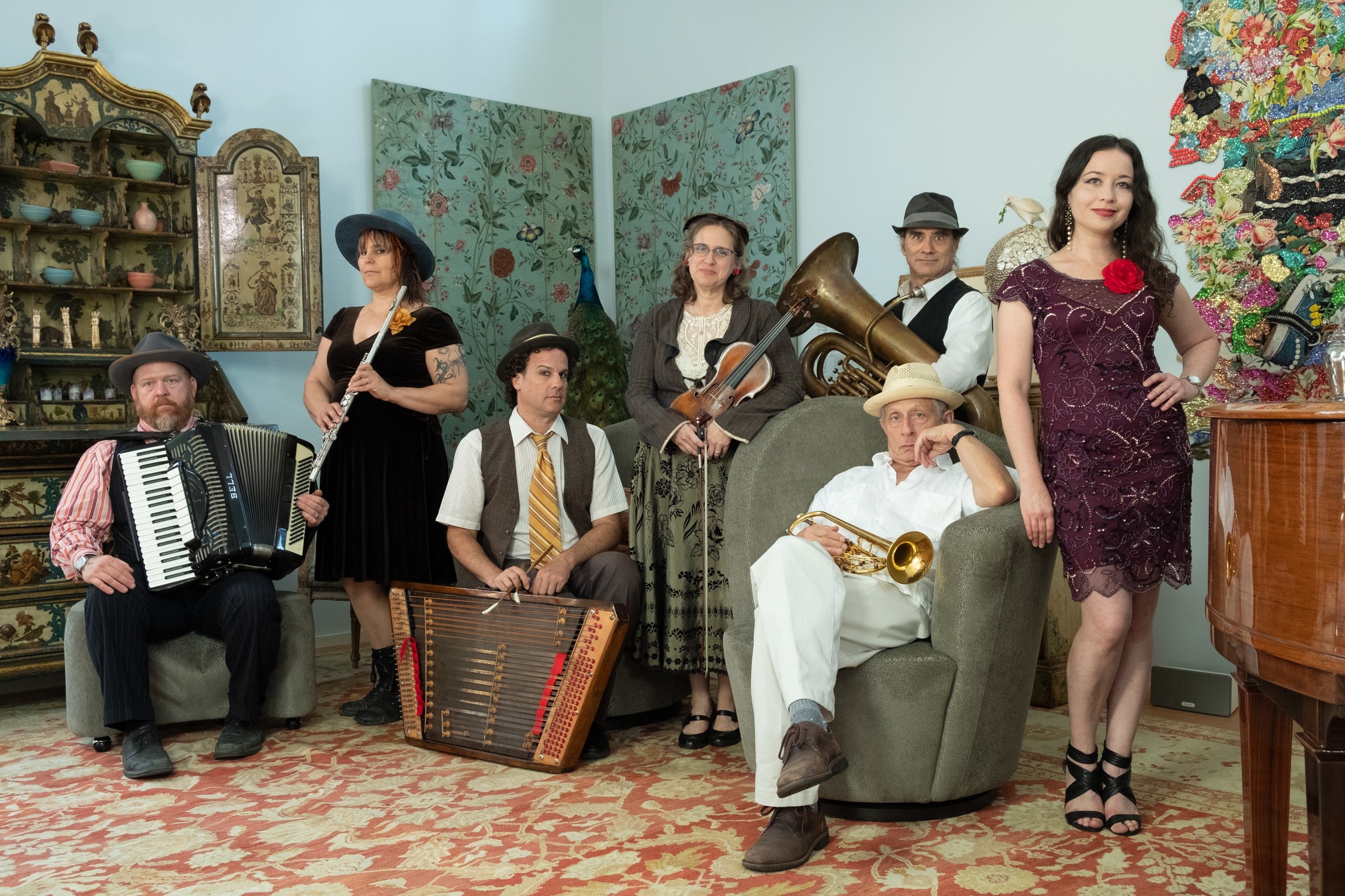 Svetlana Saenger, singer in Mazel Tov Kocktail Hour