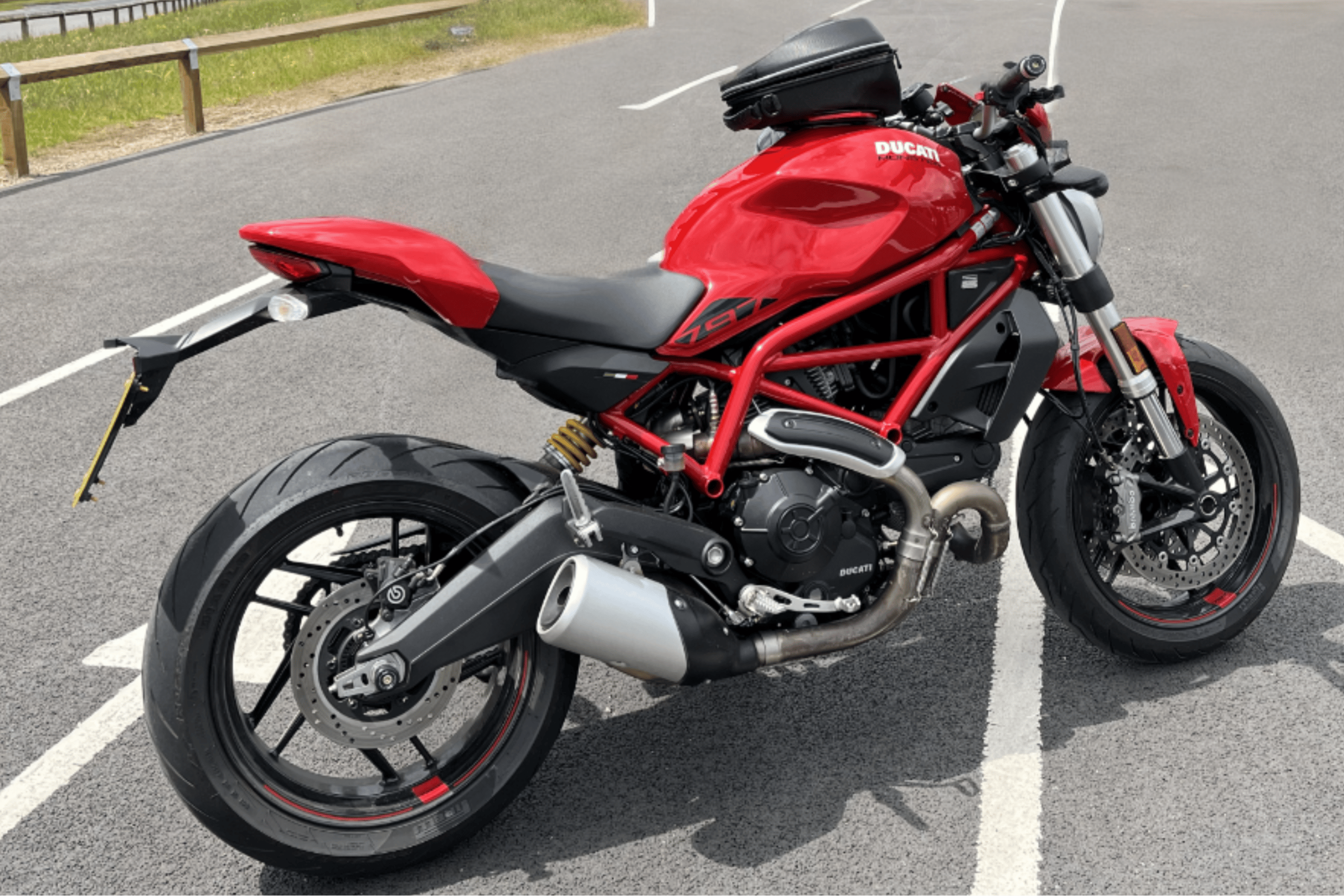 Ducati Monster 797+