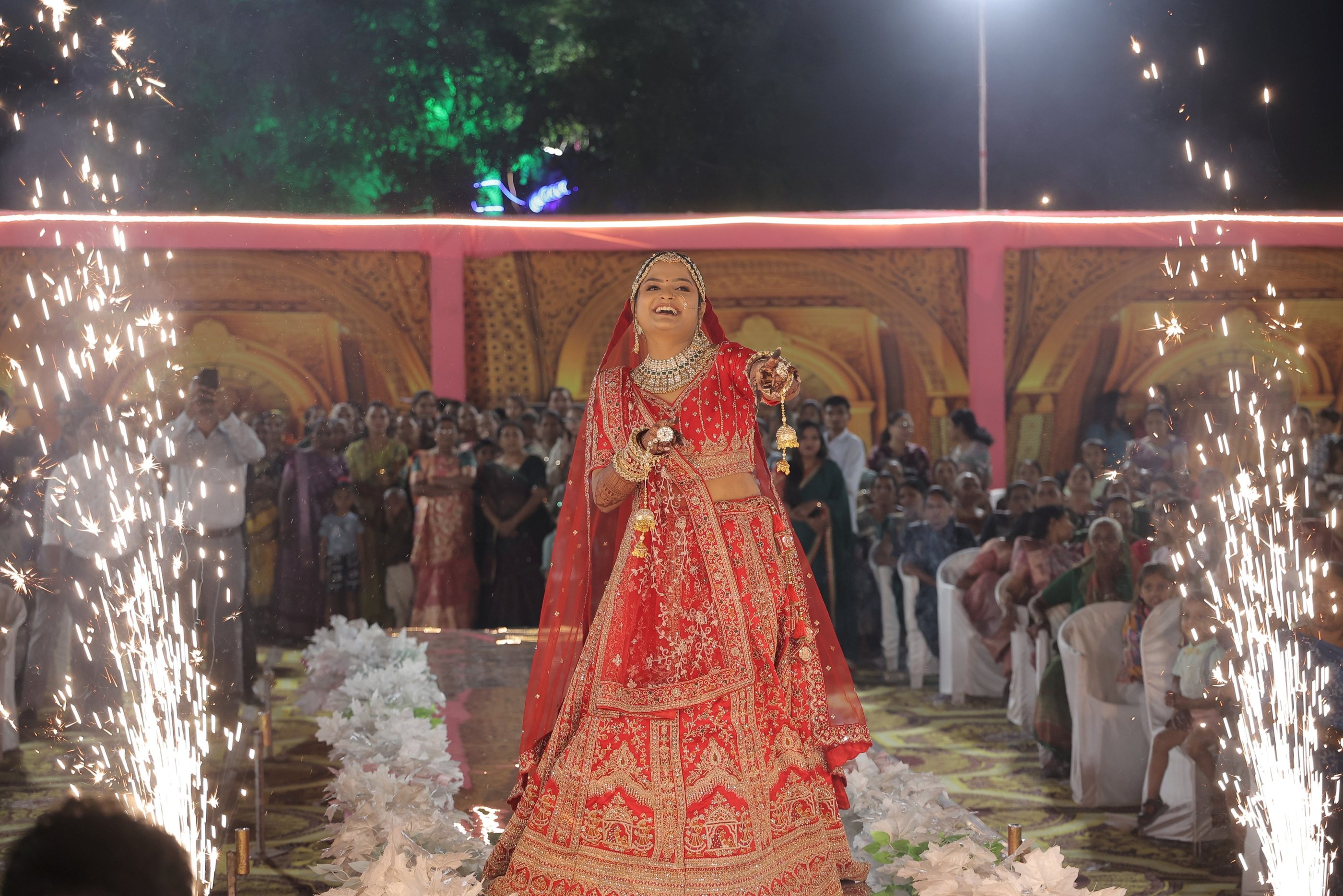 best wedding bride entry in mandap best makeup artist in r&d bridal vadodara