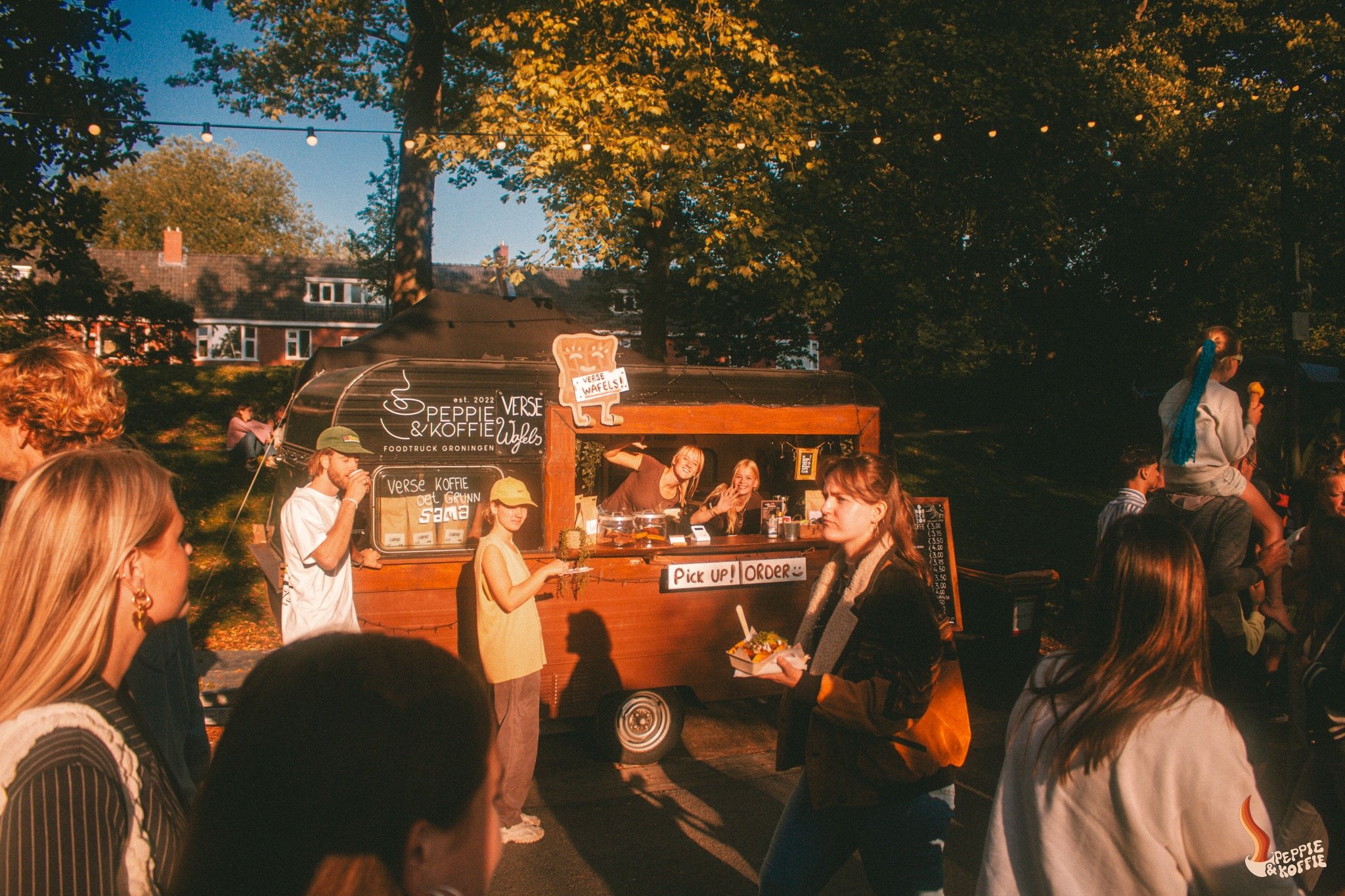 Foodtruck Groningen Verse Wafels Koffie Peppie & Koffie