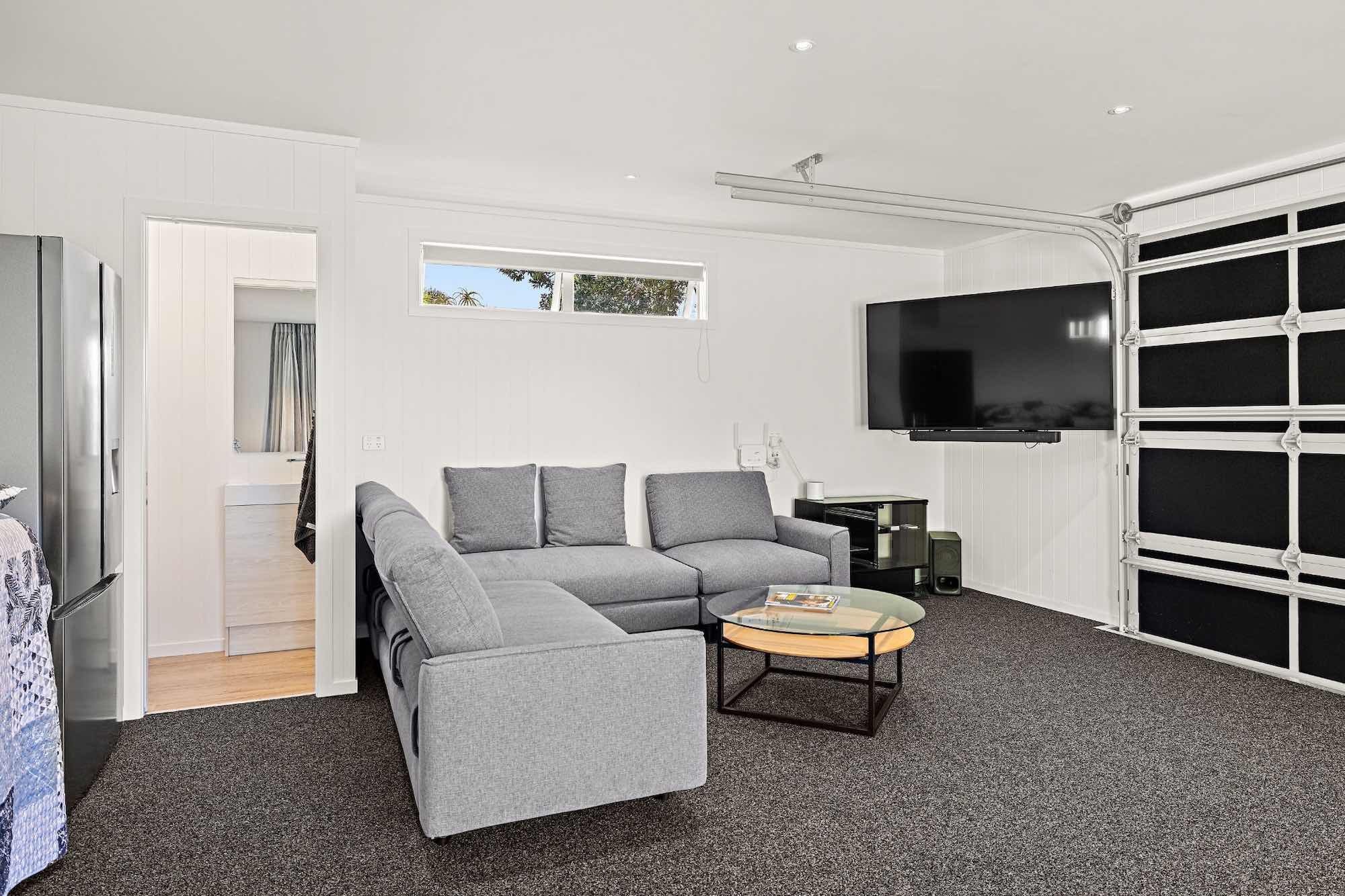 Purpose built garage - CHR Builders Omaha