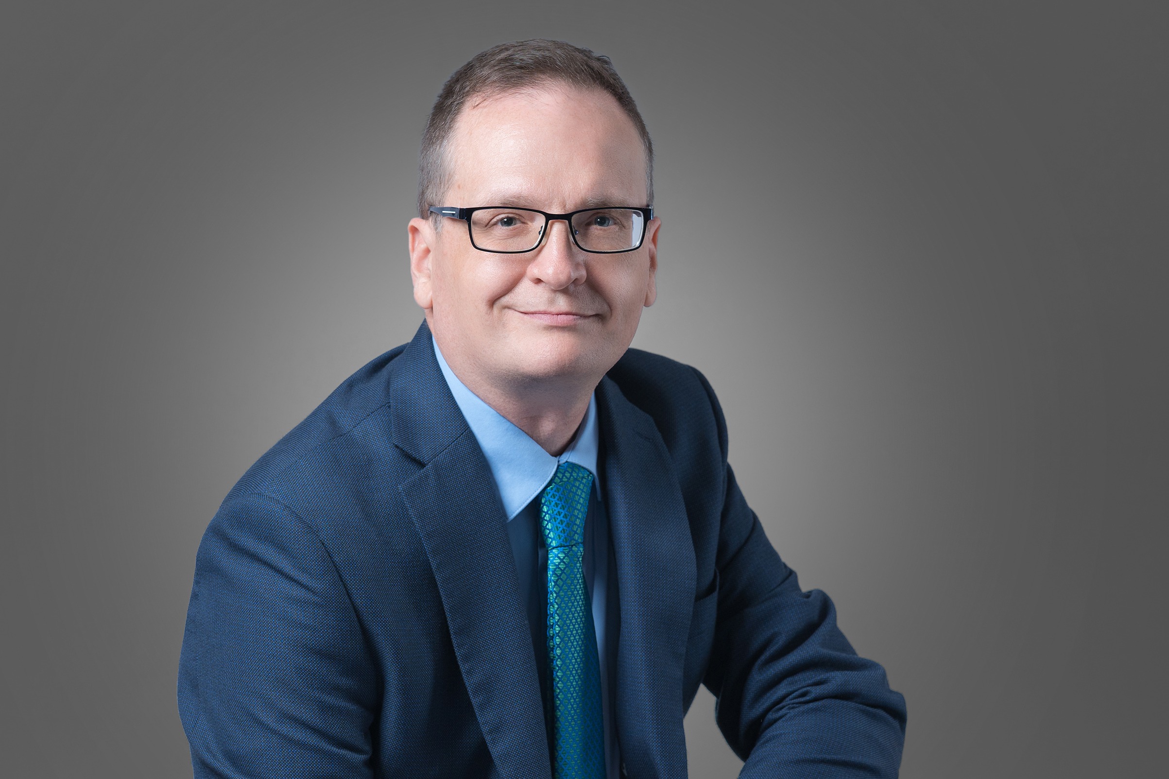 Commercial photography headshots for business. Capture It LLC Photographer Sam Hughes Salem, Oregon.