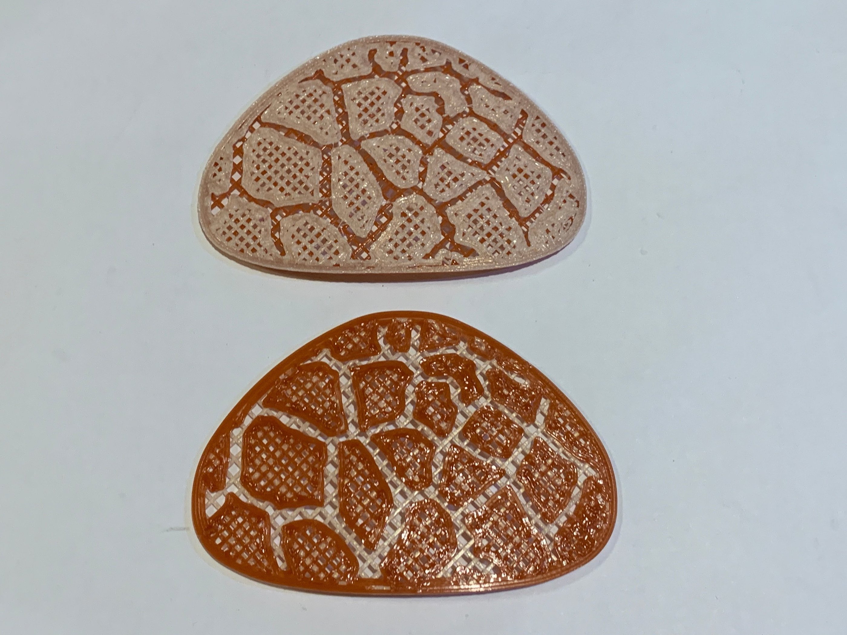 Giraffe pattern decoration for Flo mask