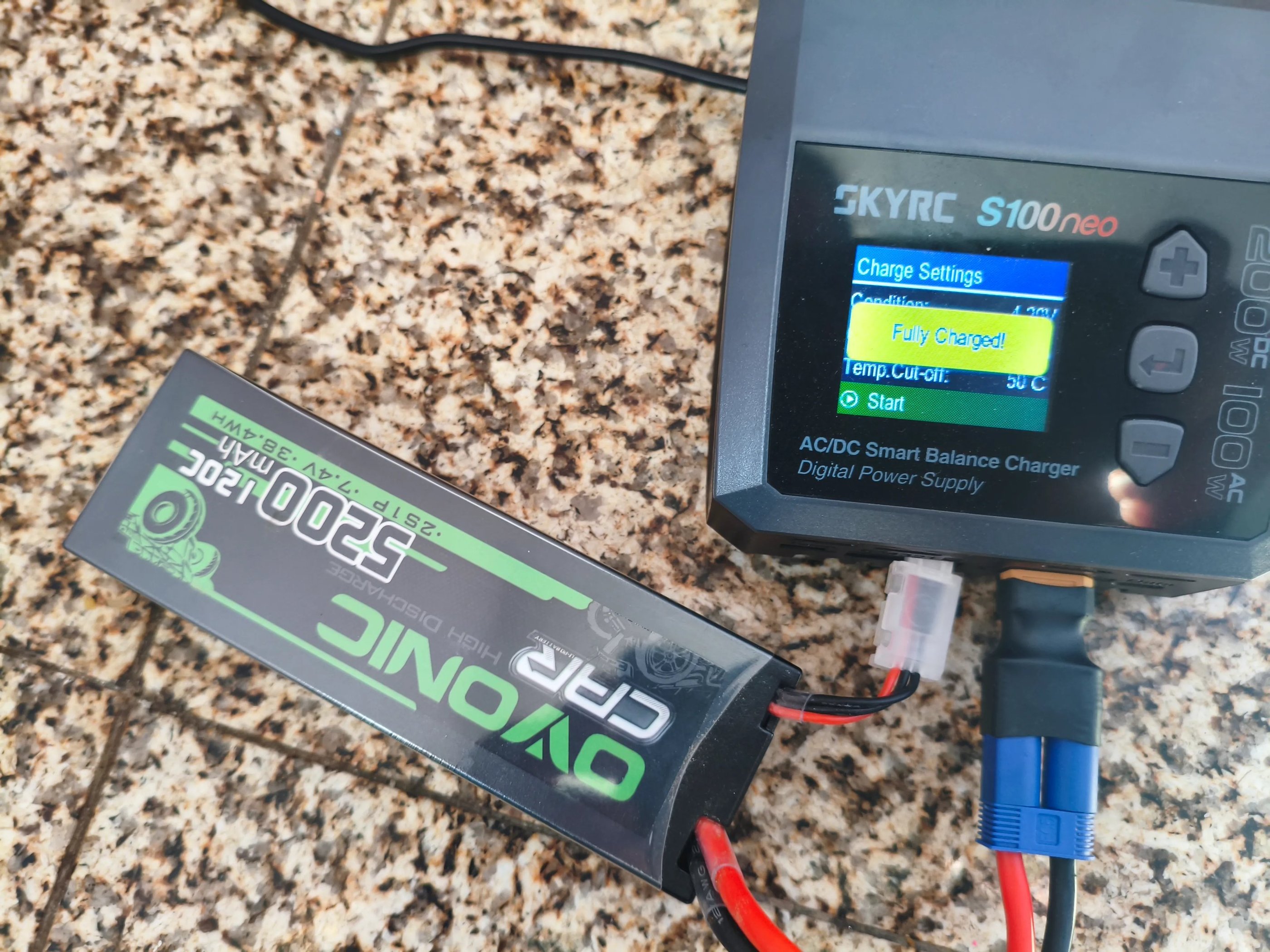Análise e veredicto rápido de bateria LiPo 3S de alta descarga para carros telecomandados de velocid