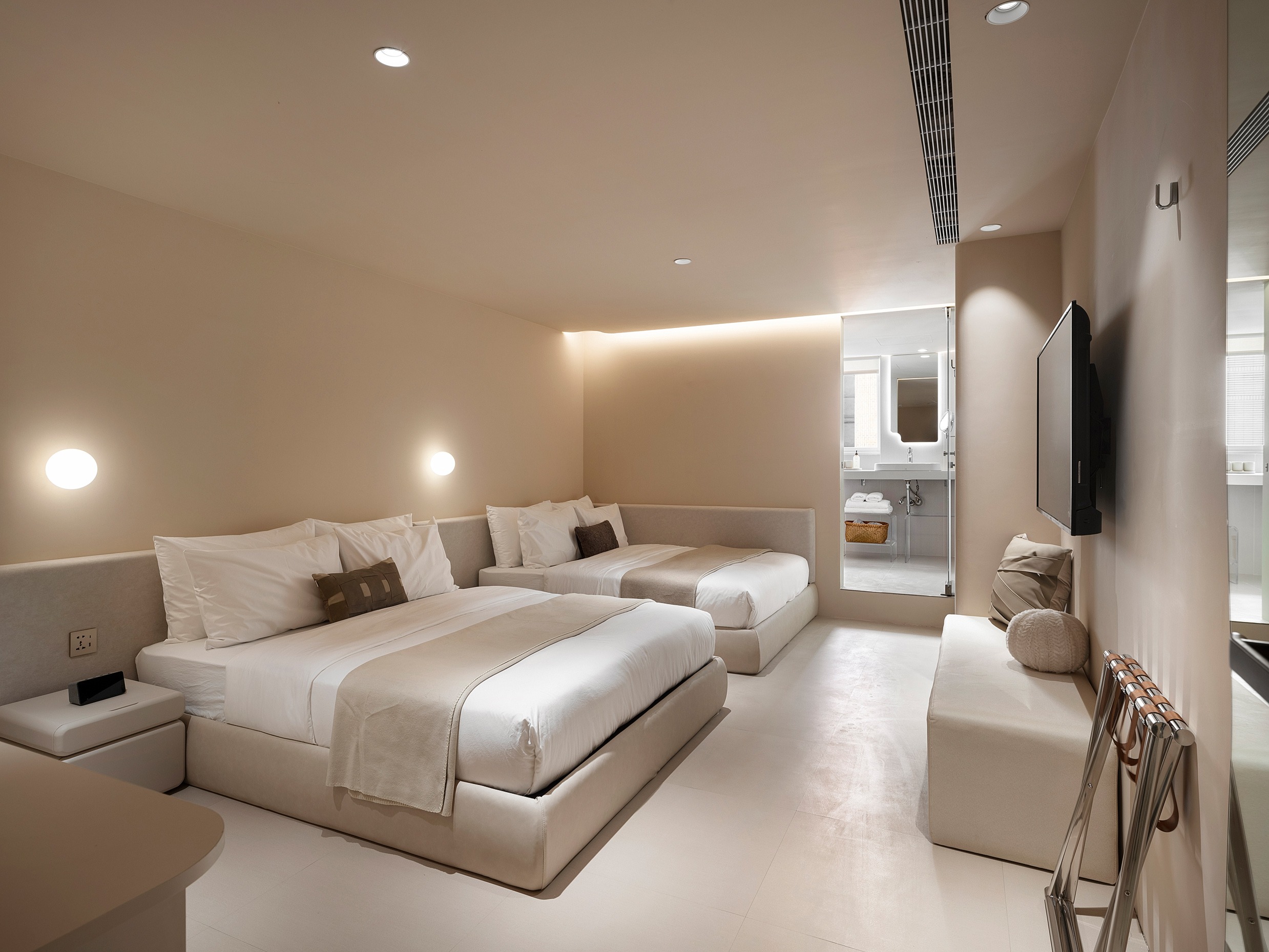 樂爾公寓標準四人房附浴缸房型