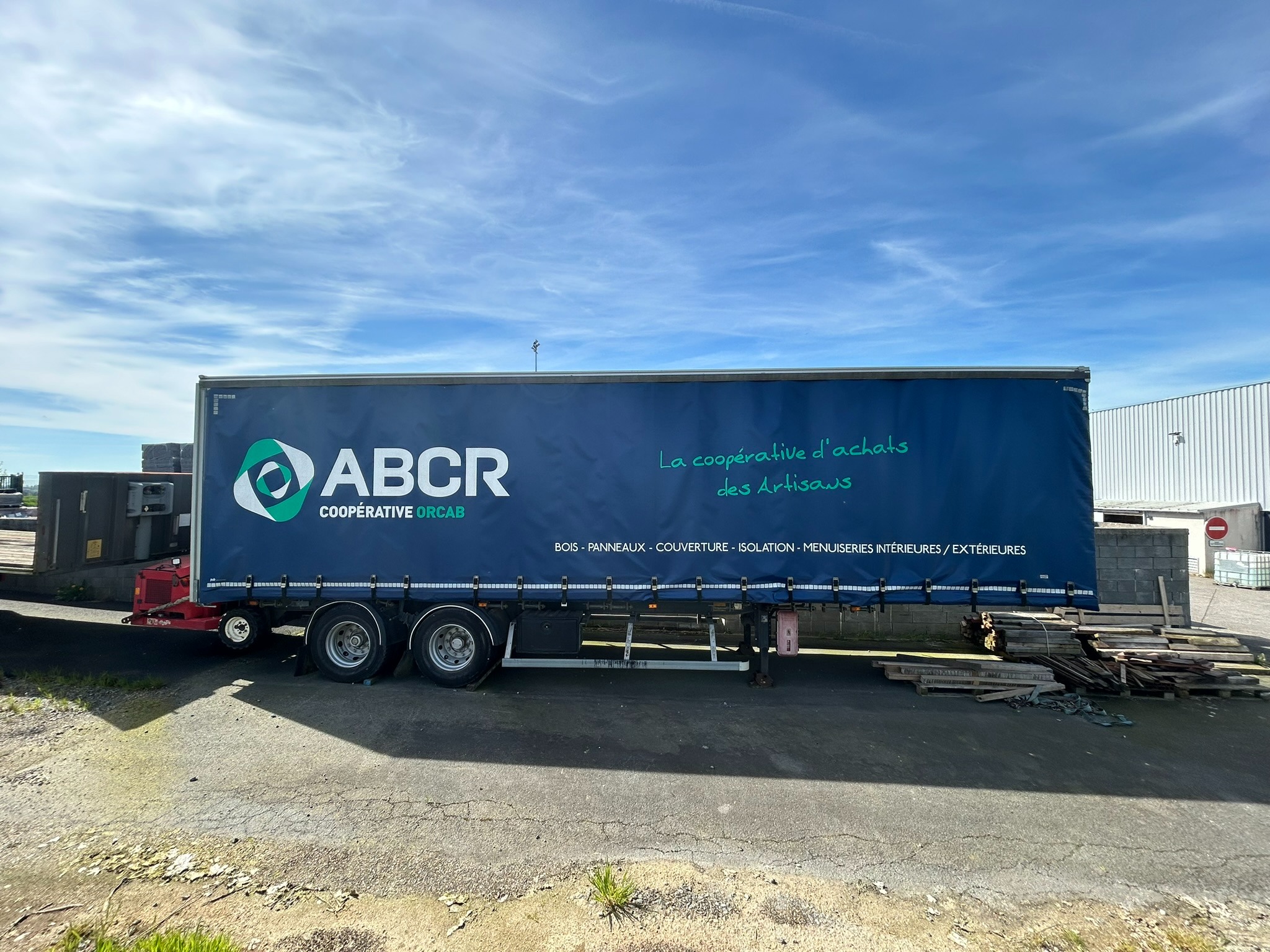 bache de camion avec logo ABCR