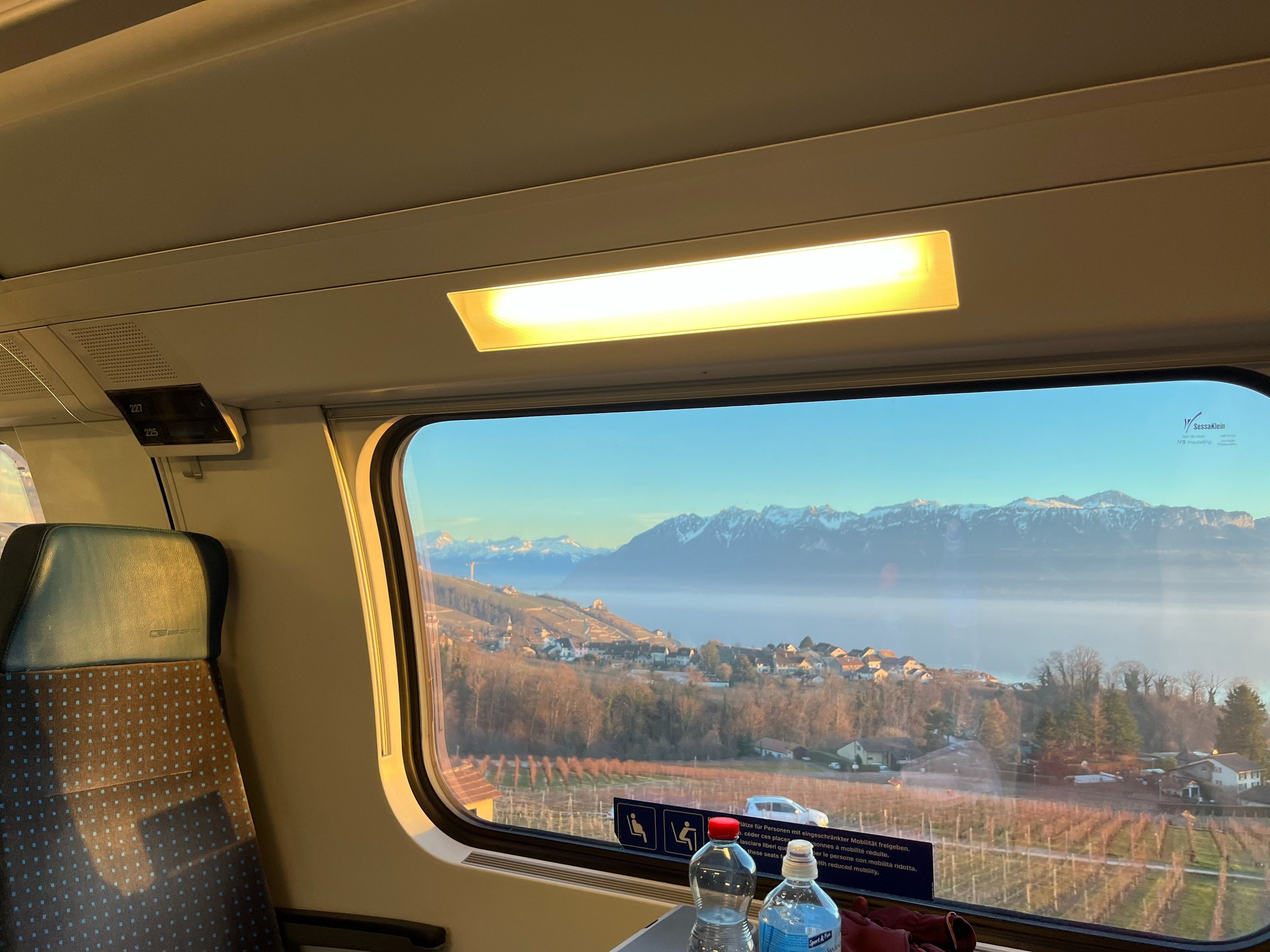 View of the vineyards over Lake Geneva from the Train