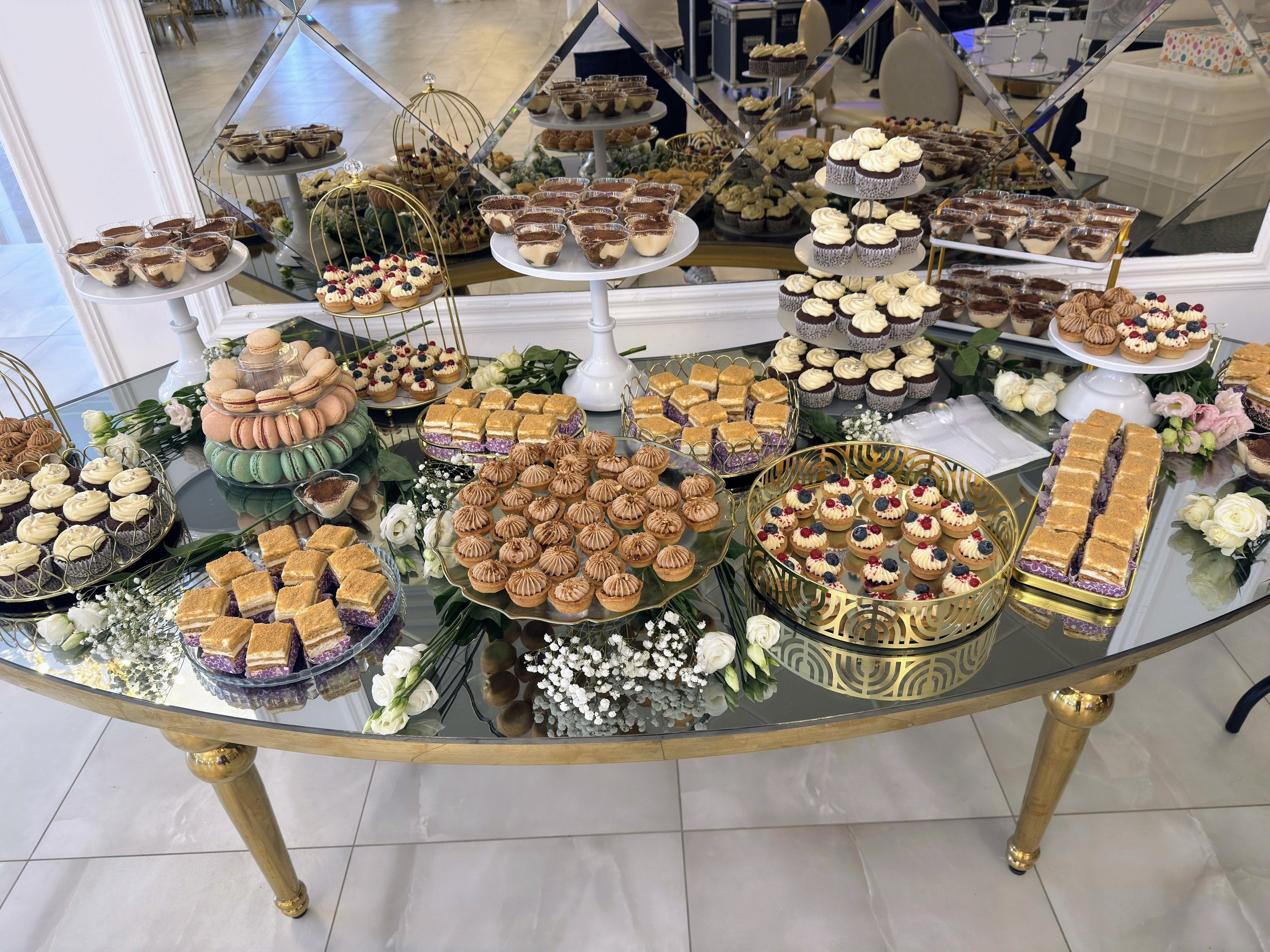 expozitie prajituri la eveniment 3