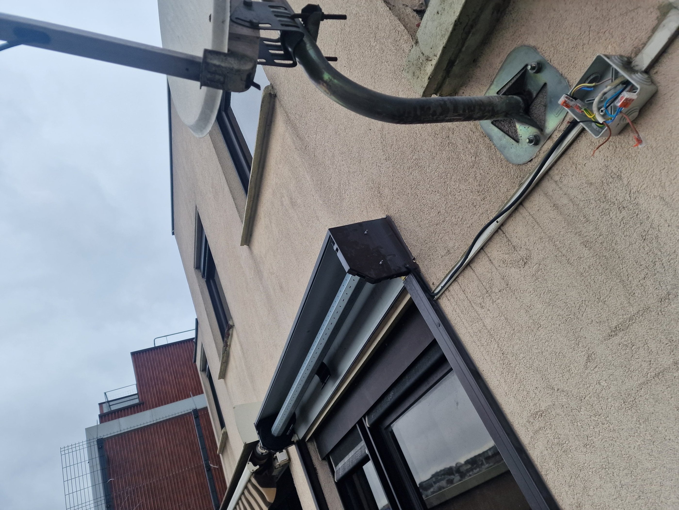 volet casser par la tempete 75019