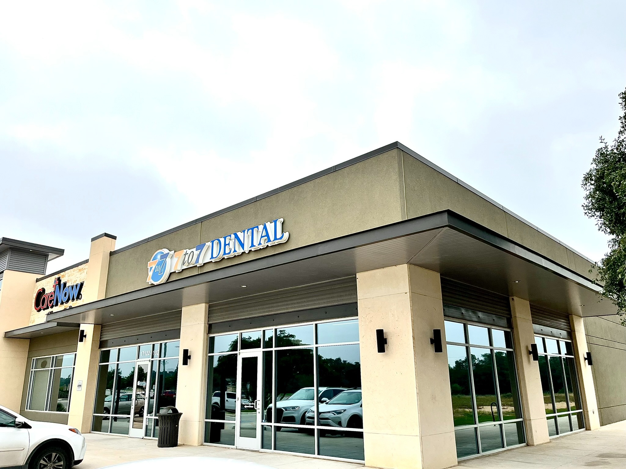 Commercial window cleaning in San Antonio TX by Elegant Restorations