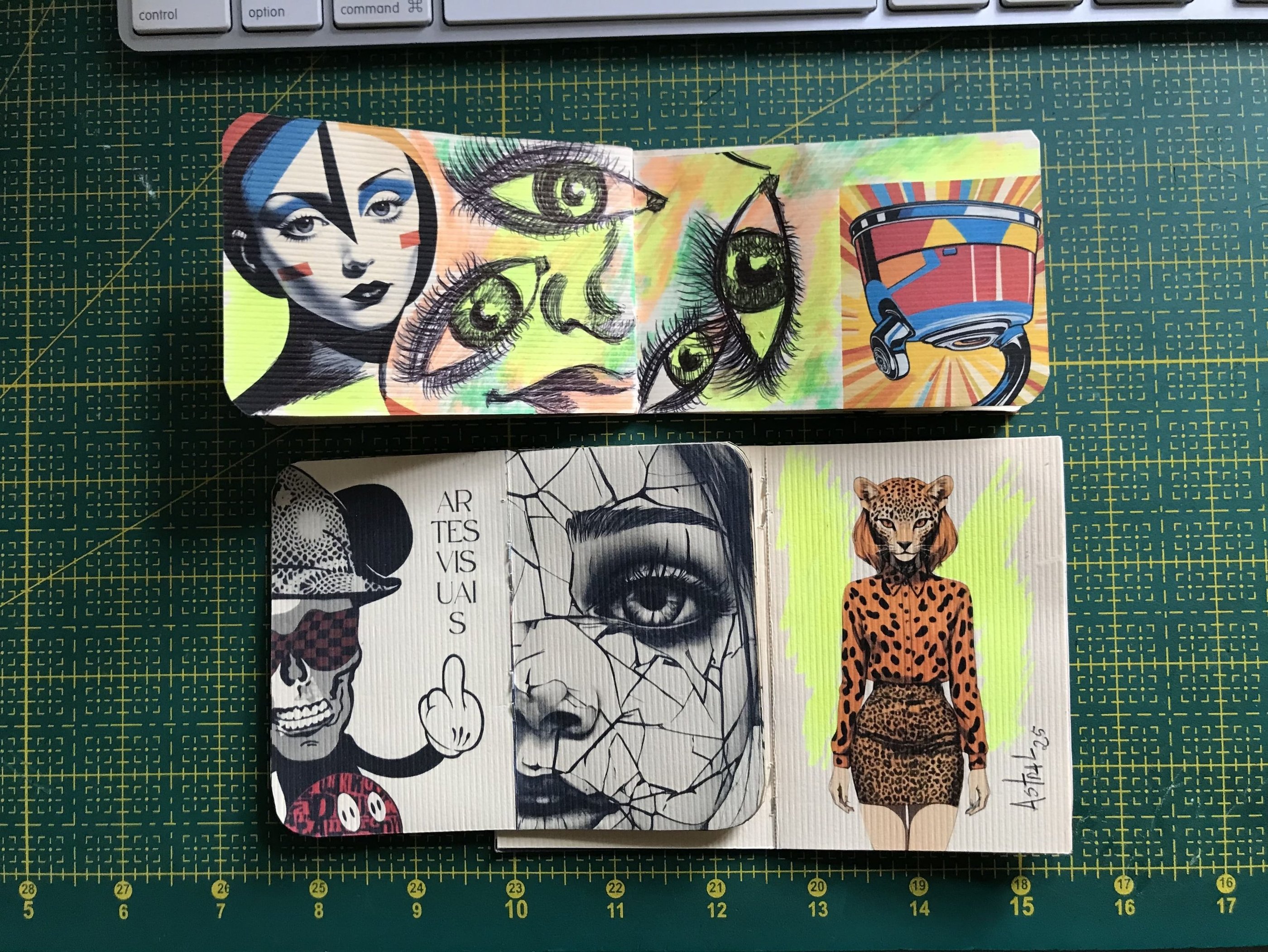 Páginas abertas de livro de artista.