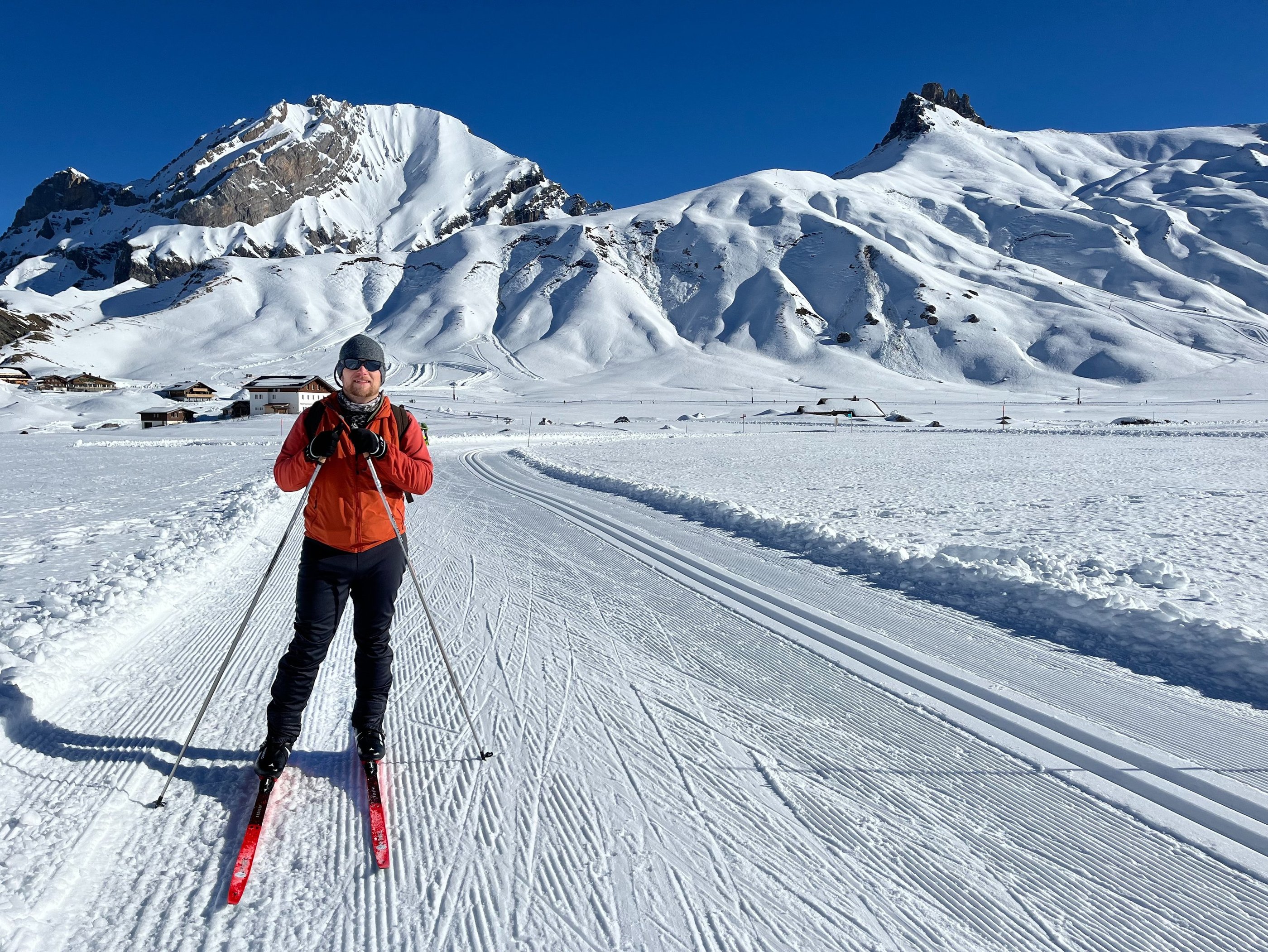 Colin from Hidden Switzerland Travel cross-country skiing at Engstligen Alp