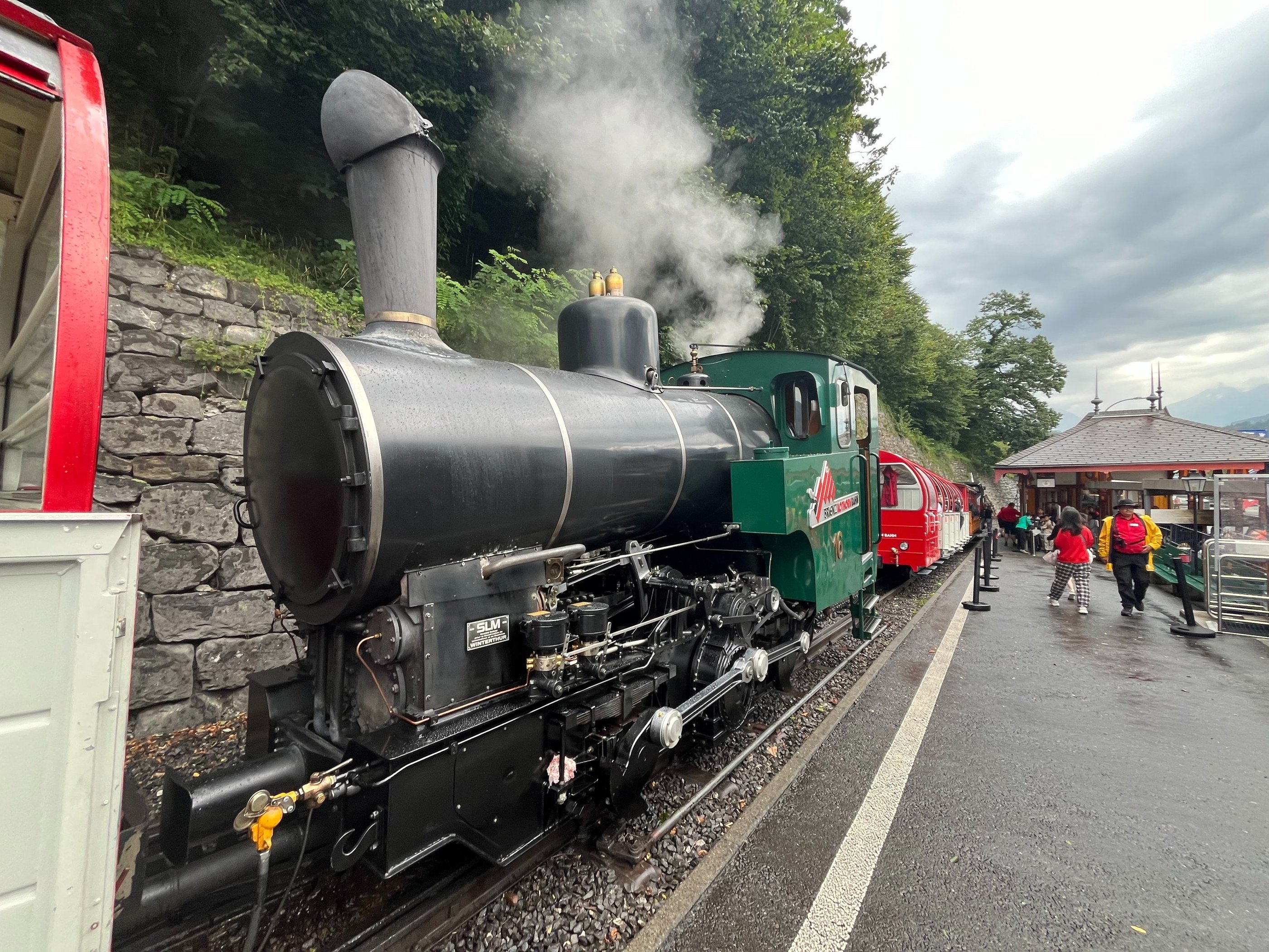 Steam locomotive on the Brienzer Rothorn Bahn