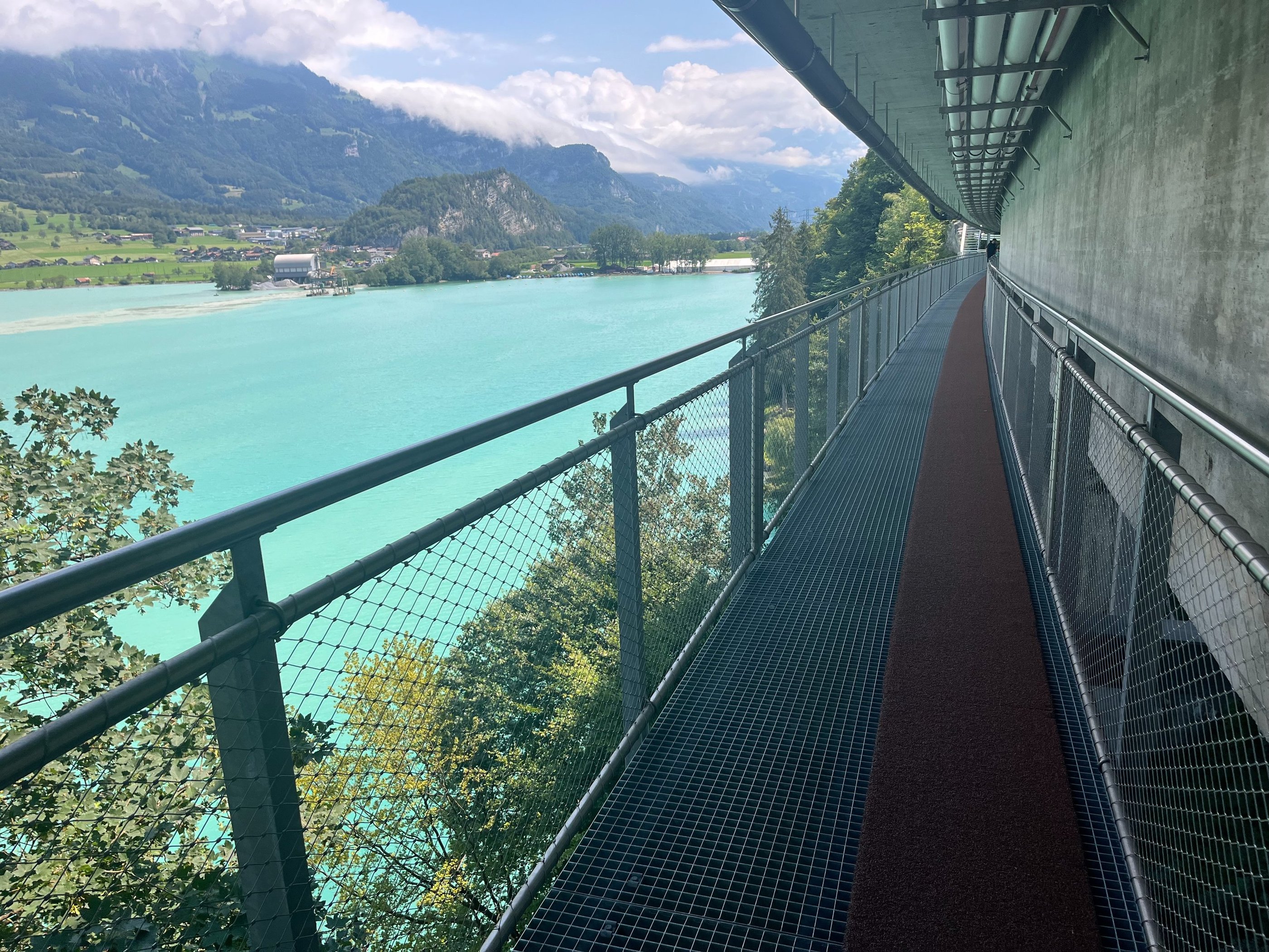 Catwalk on the path from Giessbach to Brienz