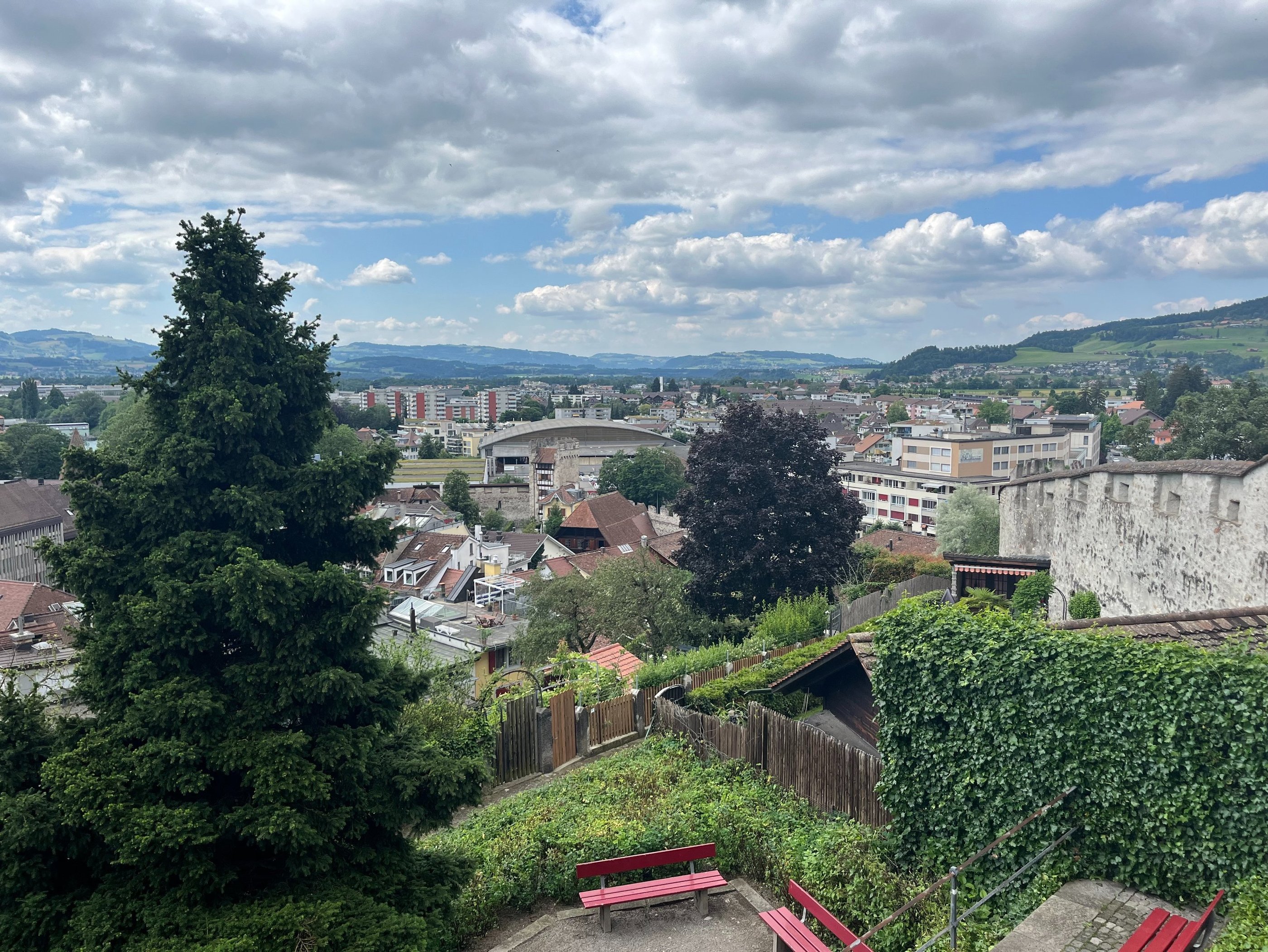 Looking out over the Thun city walls