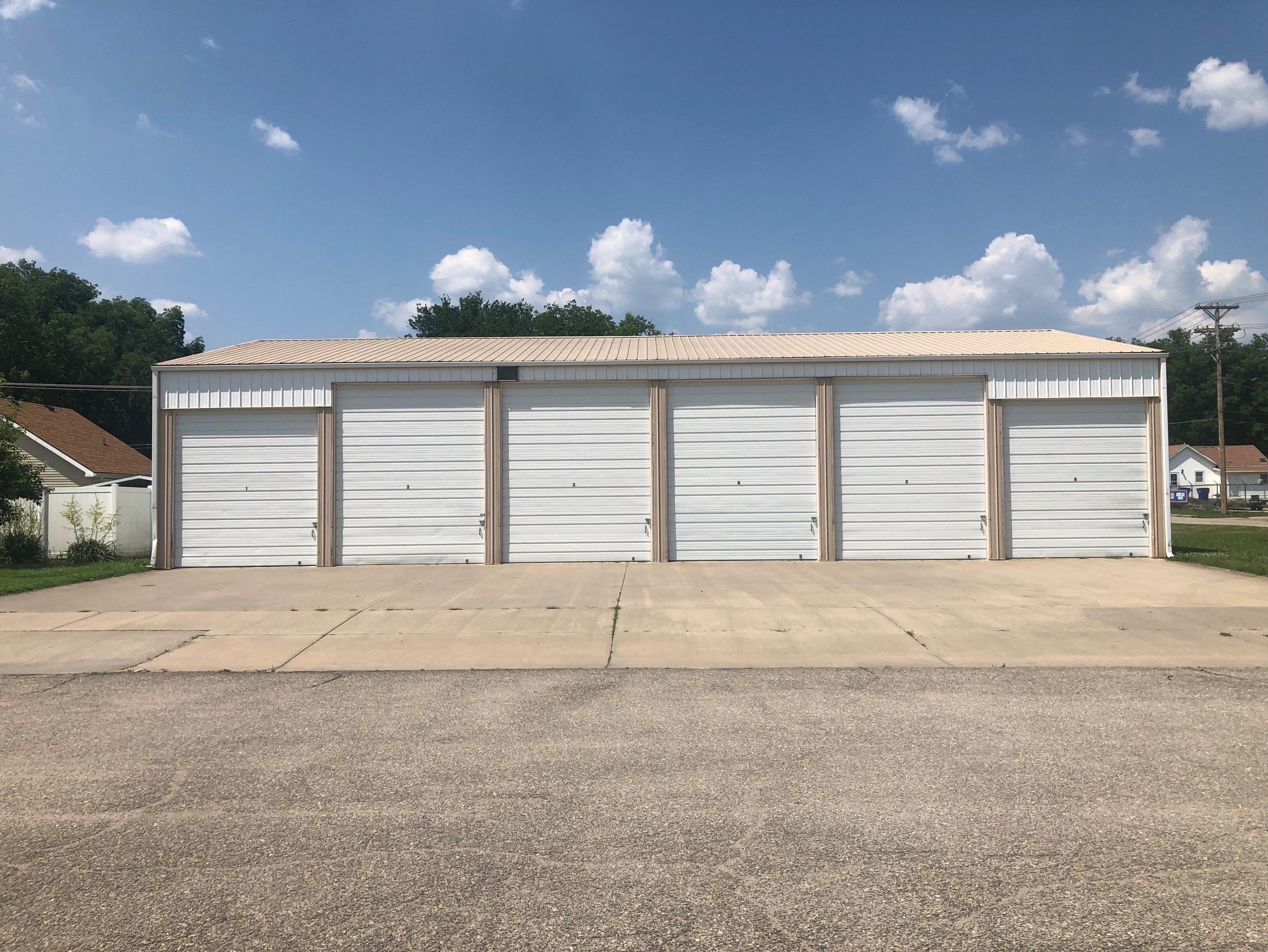 large self storage unit building in Junction City