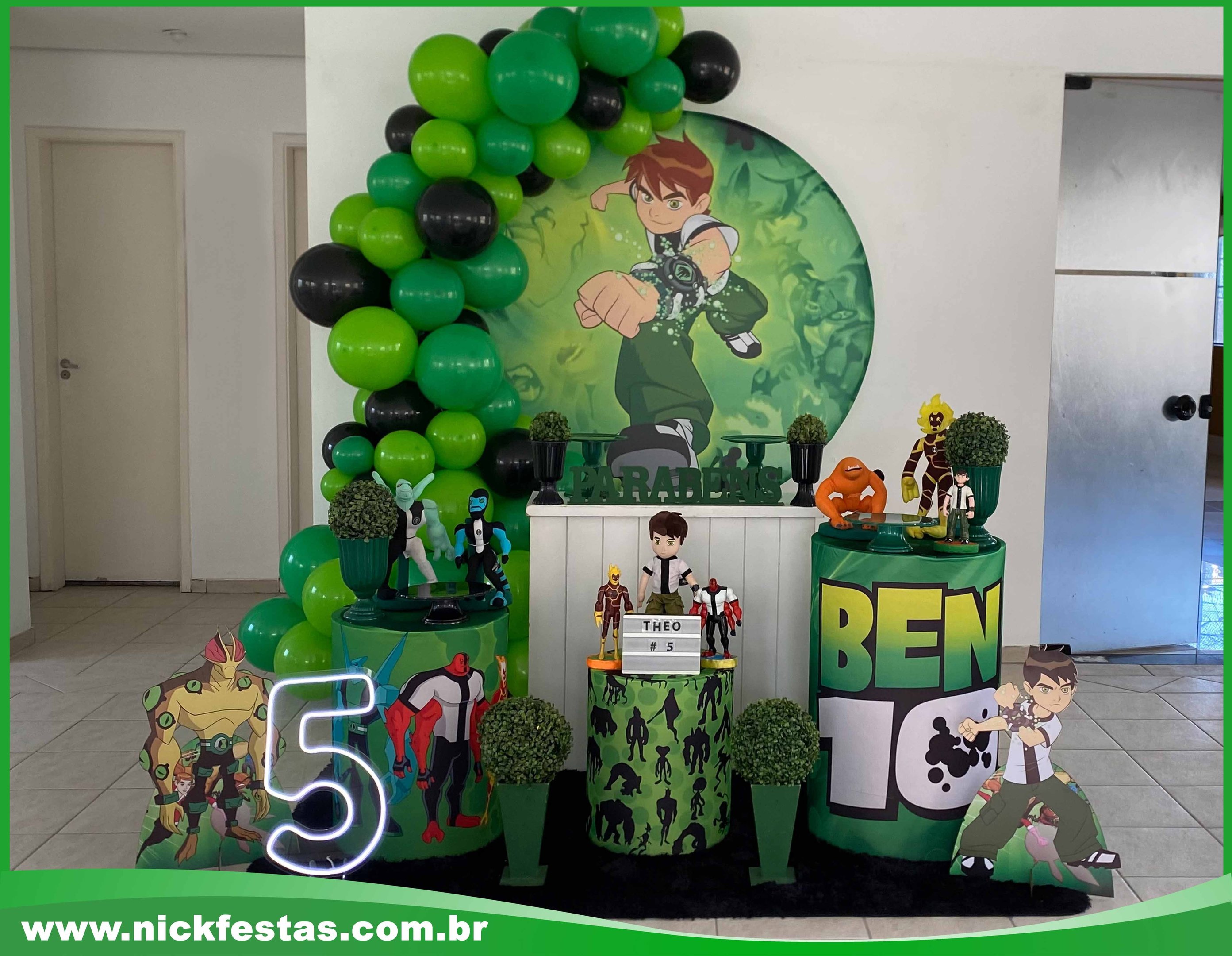 Aluguel de decoração infantil Ben 10 na Freguesia do Ó com mesa decorada temática para festa