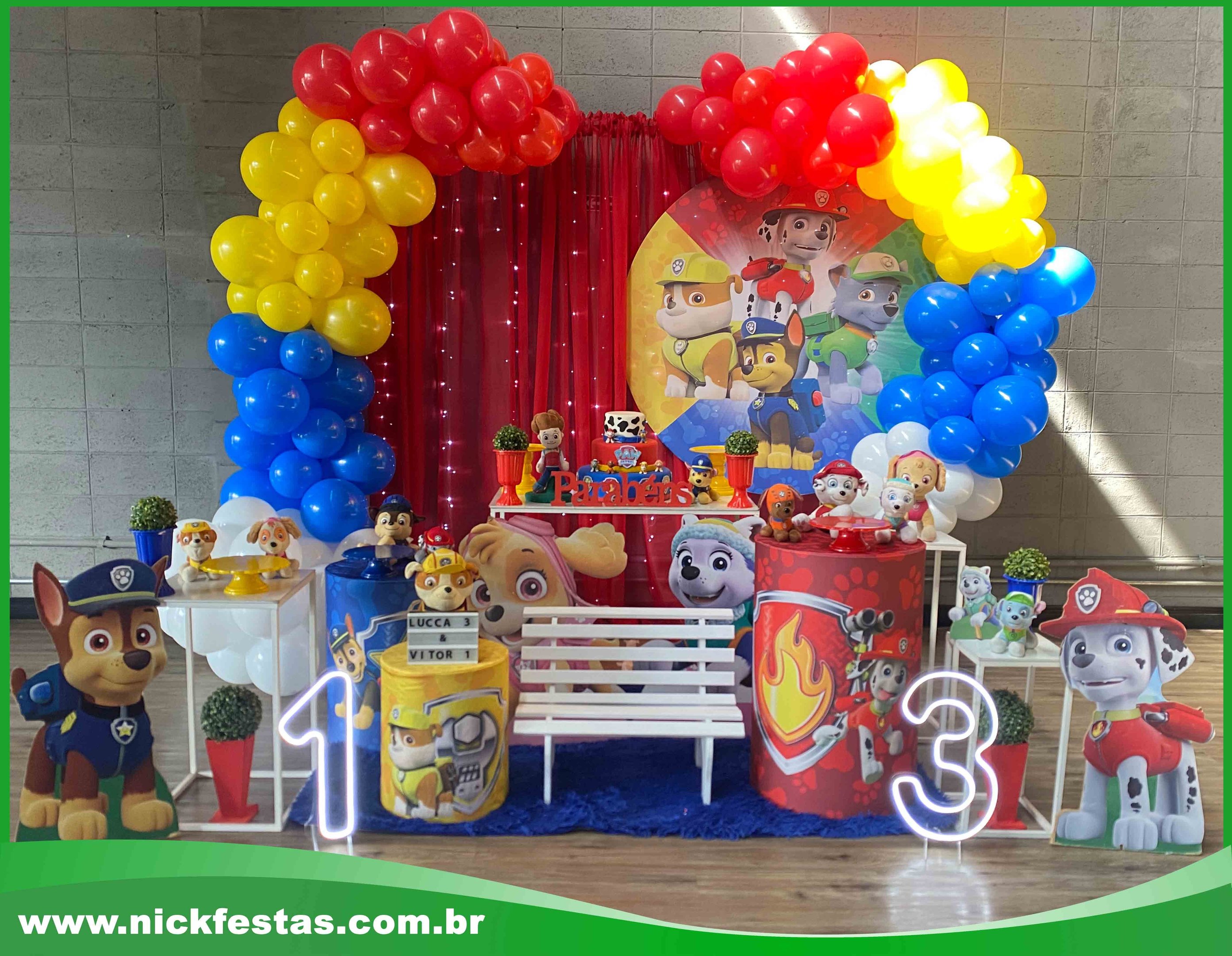 Decoração infantil temática com mesa decorada para festa infantil na Zona Norte pela Nick Festas