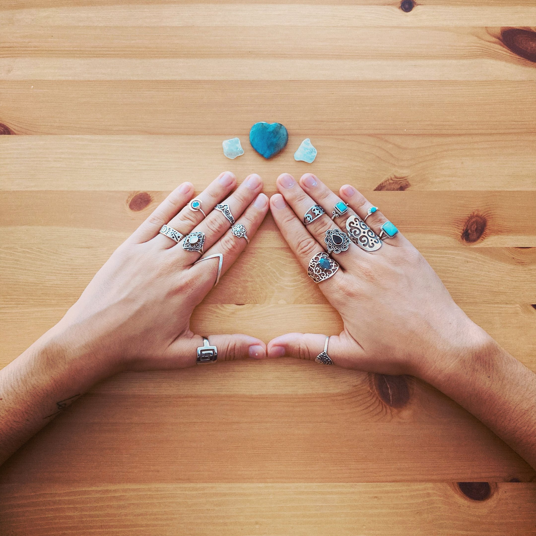 Hands with many rings