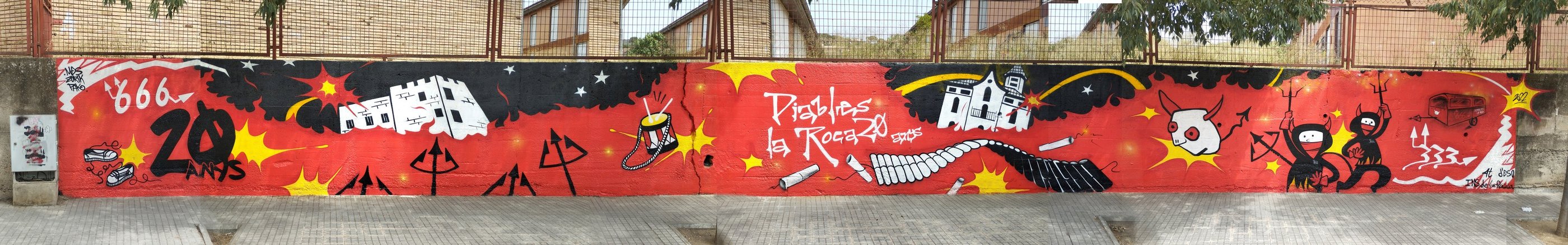 Graffiti mural de 20 metros para Diables la Roca, spray, arte urbano.