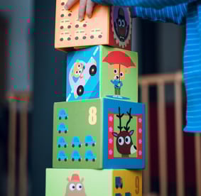 kid with blocks 2