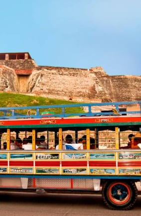 recorre-la-ciudad-amurallada-tour-cartagena