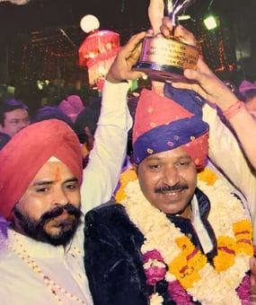 Manohar Brass Band being awarded as the best performer at the Gangaur Festival in Ajmer, people love & praise their work.