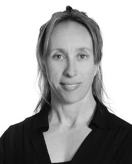 Vanesa, especialista en contabilidad para villas vacacionales en Ibiza y Formentera