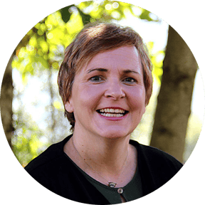 Rowena Hennigan, a remote work expert shares what is burnout. Mindletic Blog article.