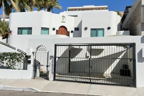 Casita Janet front view
