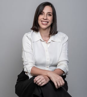Psicologa Clarissa Erthal, especialita em psicologia perinatal.
