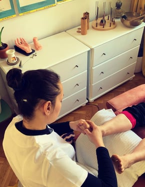 Monika Nawrot refleksoterapia i terapie naturalne