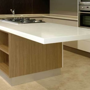 ΝΗΣΙΔΑ ΠΑΓΚΟΥ ΧΩΡΙΣ ΠΟΔΙΑ SOLID SURFACES