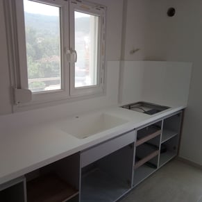ΠΑΓΚΟΙ ΚΟΥΖΙΝΑΣ SOLID SURFACES