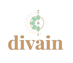 DIVAIN - Žvakių studija logo