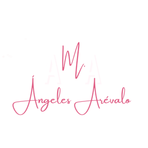 https//:mariangelesarevalo.com logo