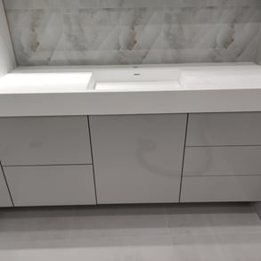 ΝΙΠΤΗΡΑΣ ΜΠΑΝΙΟΥ MATRIX 2 150Χ50Χ13CM SOLID SURFACES