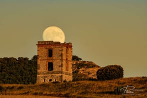 Torre de Bugedo. Luna creciente