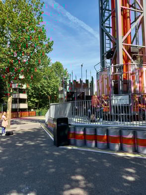 Space shot walibi nieuw rood 