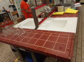 ΕΡΓΑΣΤΗΡΙΑ ΧΗΜΕΙΑΣ SOLID SURFACES