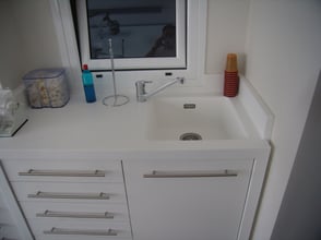 ΠΑΓΚΟΣ ΜΕ ΝΙΠΤΗΡΑ ΟΔΟΝΤΙΑΤΡΕΙΟΥ SOLID SURFACES