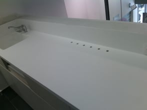 ΠΑΓΚΟΙ ΟΔΟΝΤΙΑΤΡΕΙΩΝ SOLID SURFACES