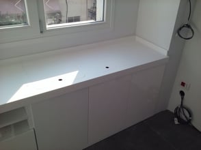 ΠΑΓΚΟΙ ΟΔΟΝΤΙΑΤΡΕΙΟΥ ΜΕ ΚΡΥΦΟ ΝΙΠΤΗΡΑ ΚΑΙ ΚΡΥΦΟ ΚΑΔΟ SOLID SURFACES