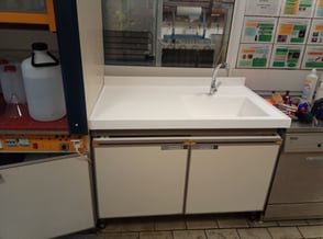 ΠΑΓΚΟΙ ΧΗΜΕΙΟΥ SOLID SURFACES