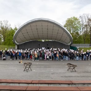 rekordo siekimas masiskiausias kortu zaidimas lauko zaidimu festivalis siauliuose