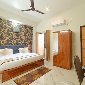 hotel rudra room photo