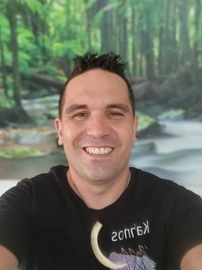 Co founder Kahn from SweetAz Co. - Pimp Your Party profile picture for about us.